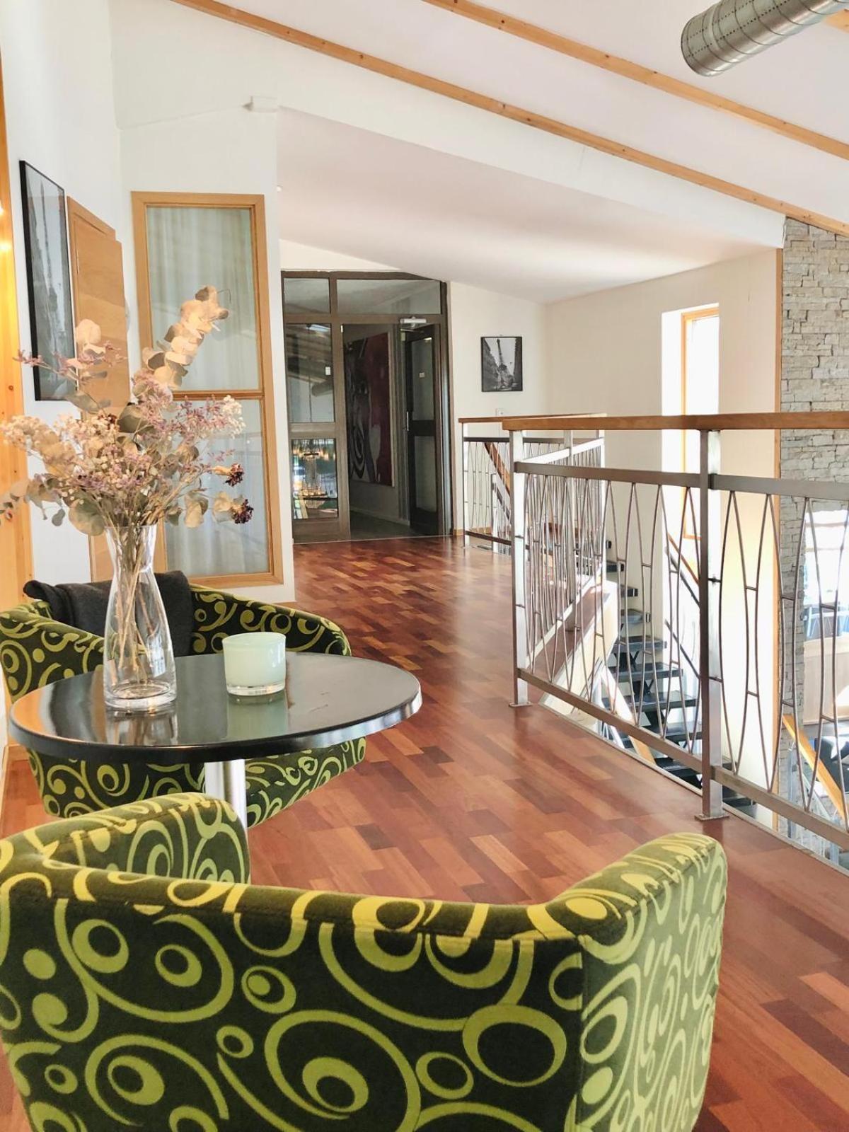 Arena Hotell Vänersborg Dış mekan fotoğraf