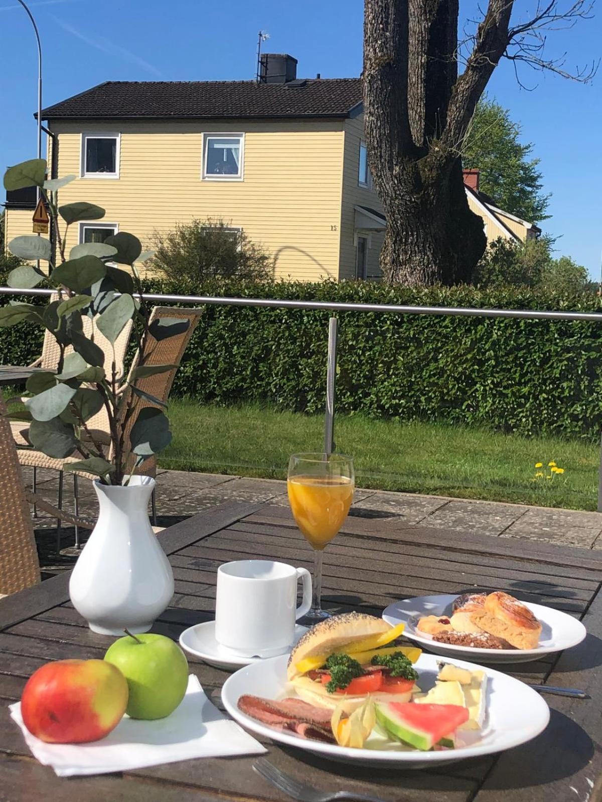 Arena Hotell Vänersborg Dış mekan fotoğraf